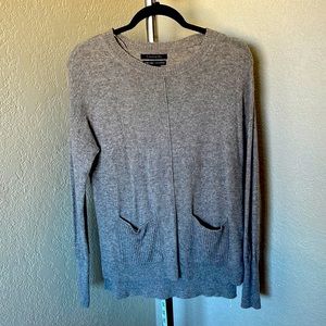 Tahari Sweater 100% Cashmere